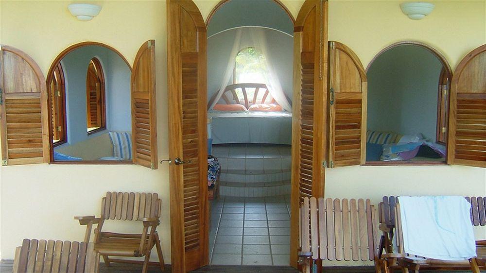 Lagunavista Villas Carate 外观 照片